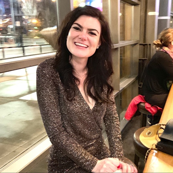 Welcome to Joanna’s closet - Picture 1 of 1